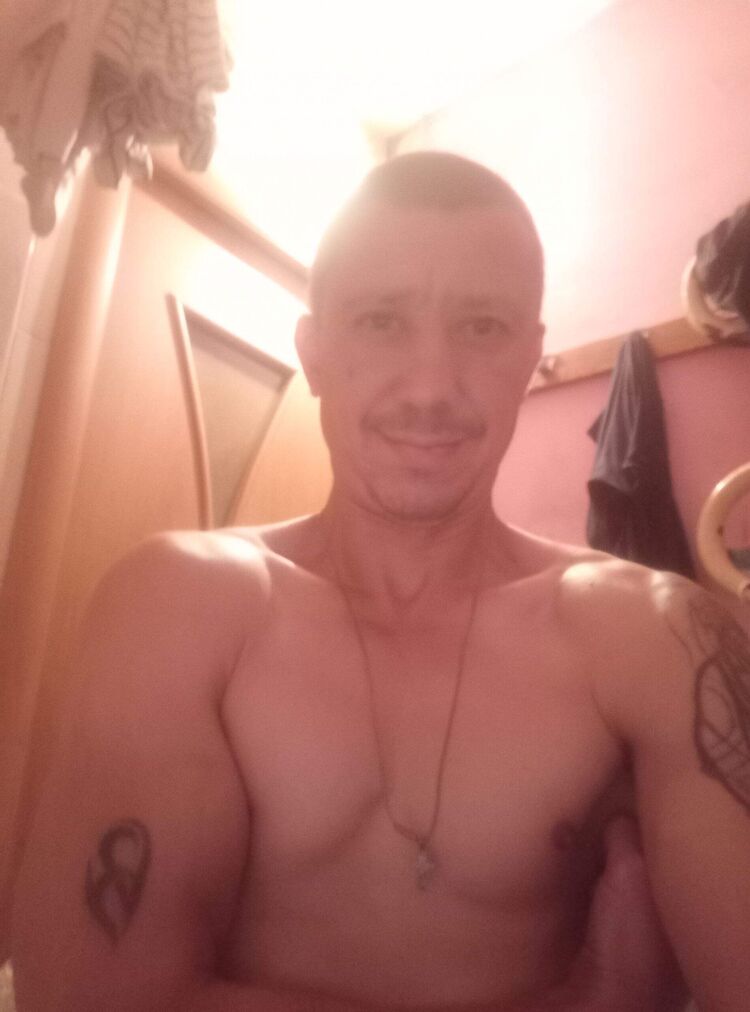  48106256  , 39 ,    