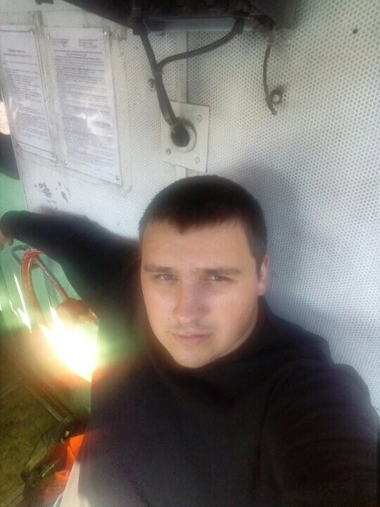  -,   Pashka, 33 ,   