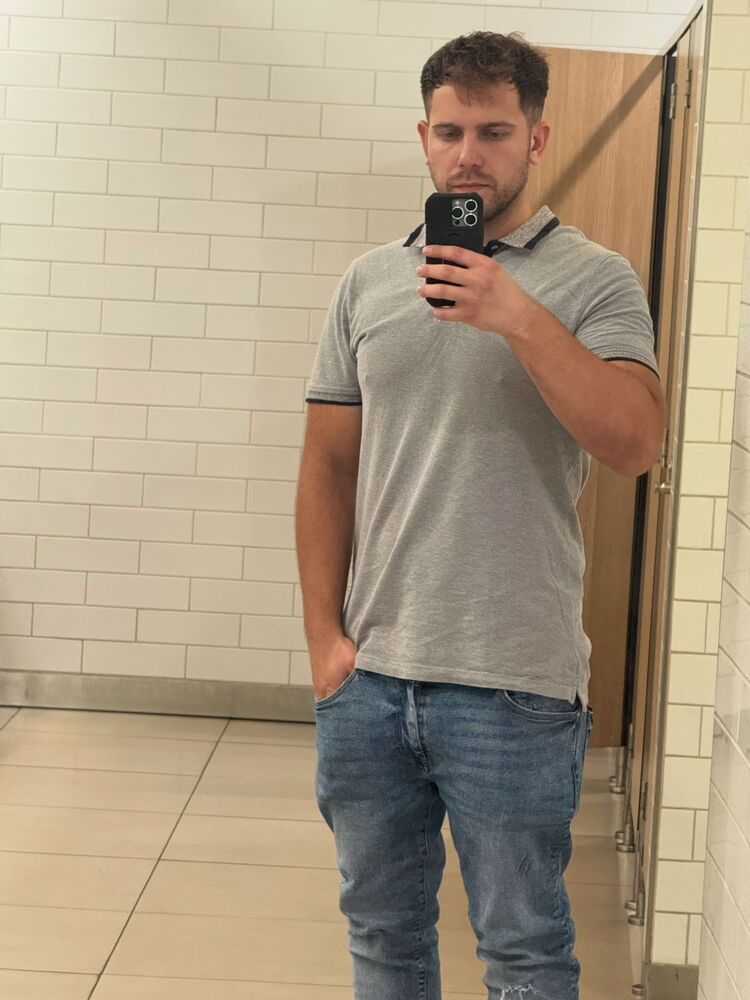  52134866  Ricardo, 27 ,    