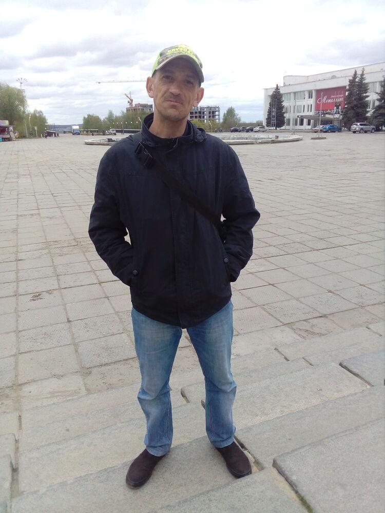  9949626  , 40 ,    