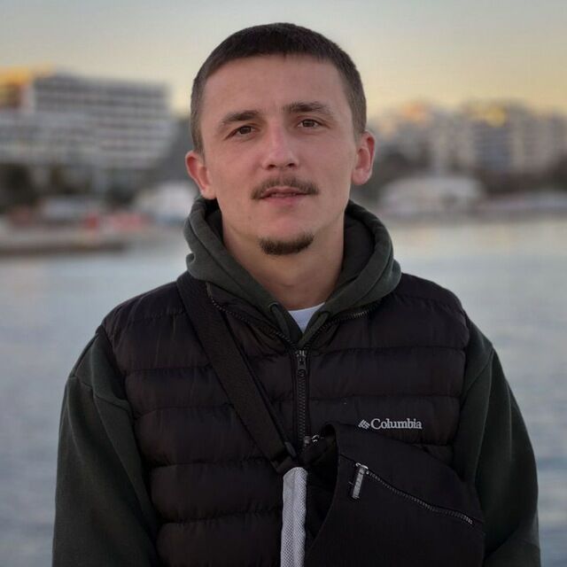  Suchy Las,   , 18 ,   ,   
