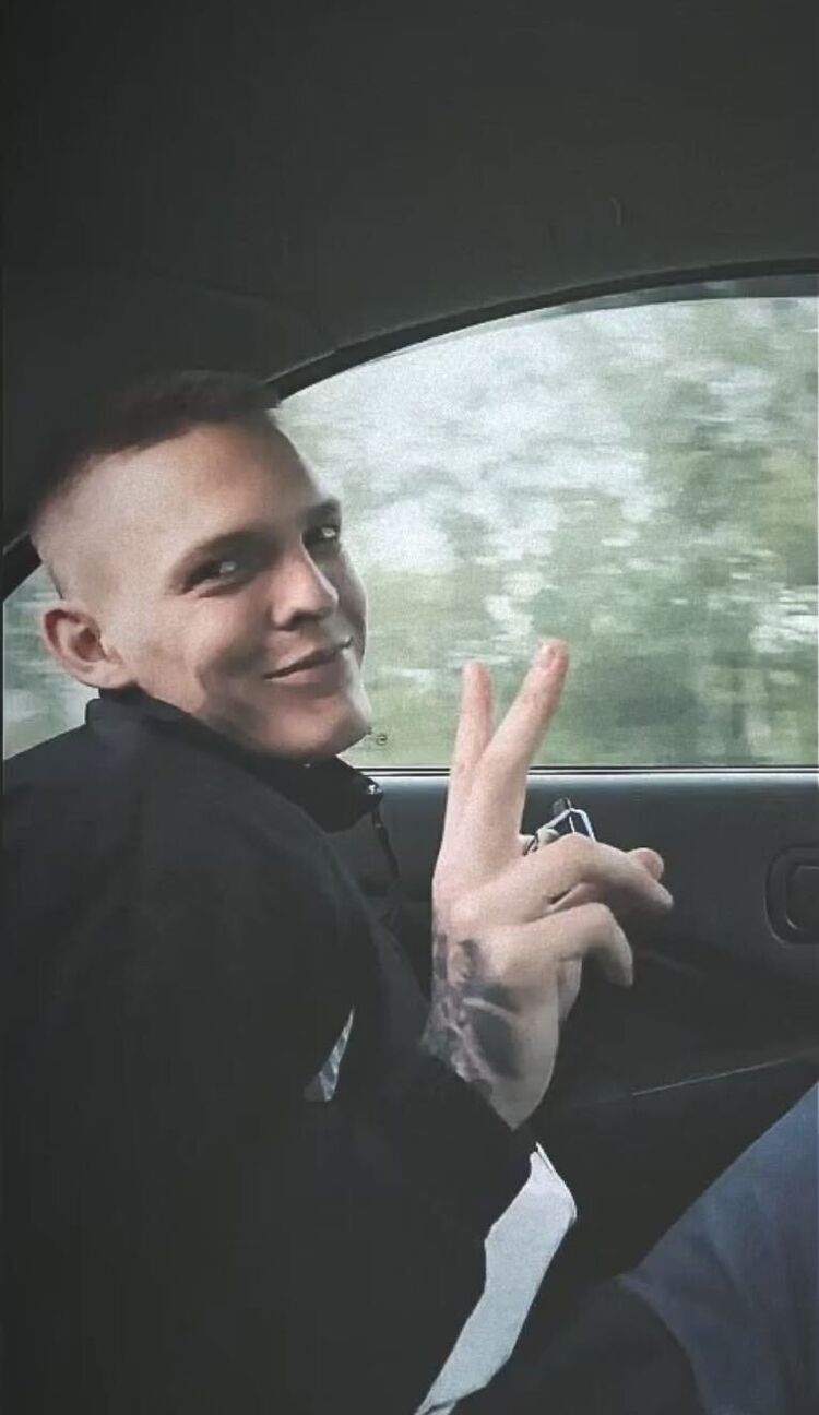   ,   Alexander, 23 ,   ,   