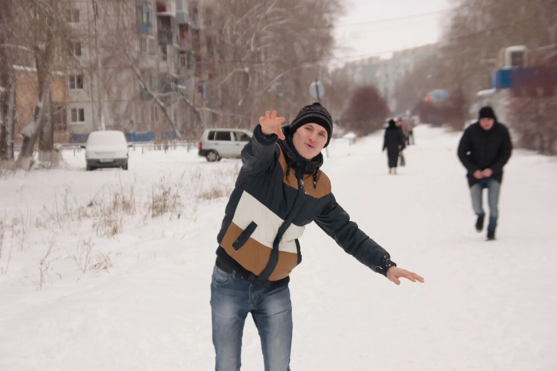  49679116  Dmitry, 34 ,    