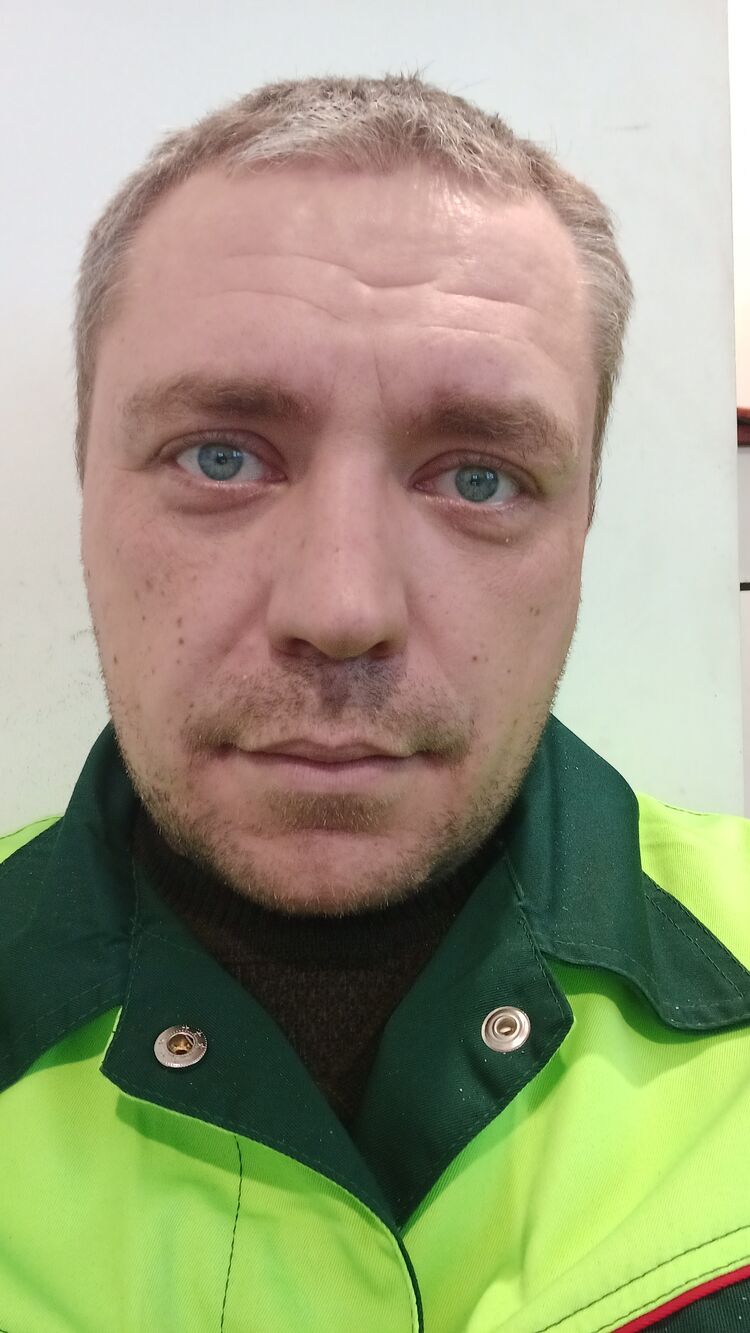  31144506  , 40 ,    