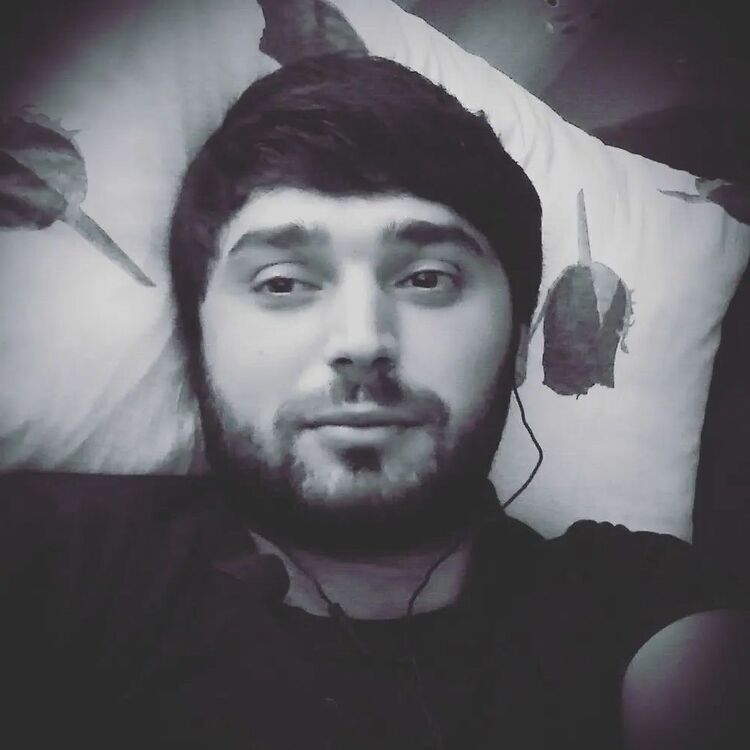  ,   Ruha, 35 ,   