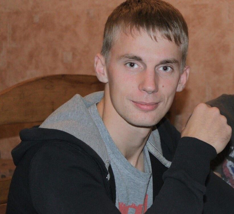  51460176  Alex, 34 ,    
