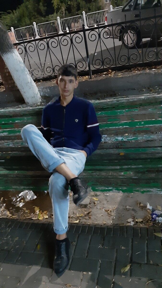  17692656  Eldor, 29 ,    