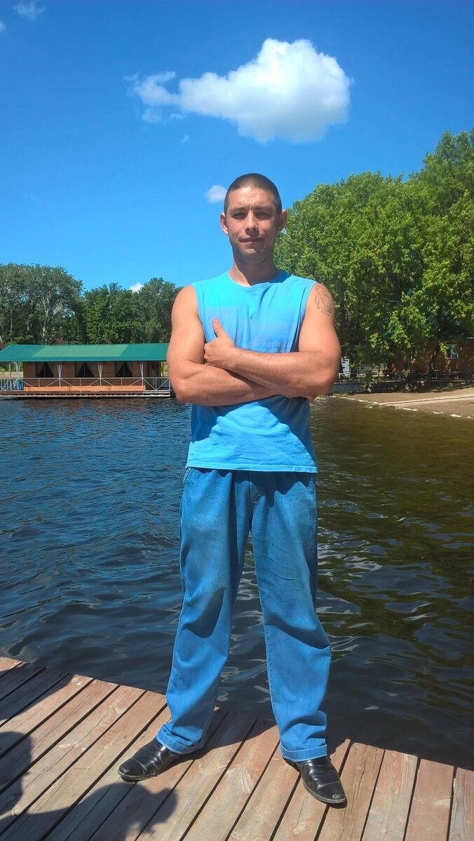  ,   Andrey, 43 ,   
