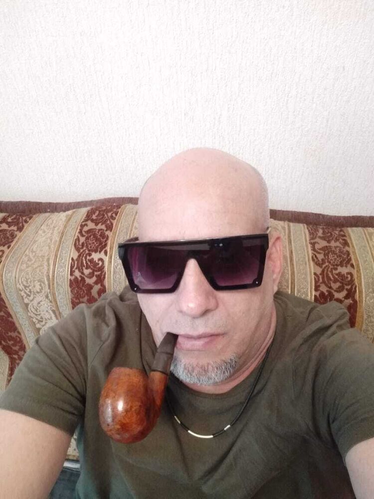  32633746  Berlin, 55 ,    