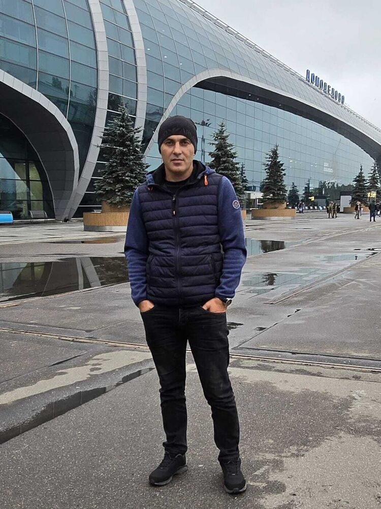  46813986  Rustam, 45 ,    