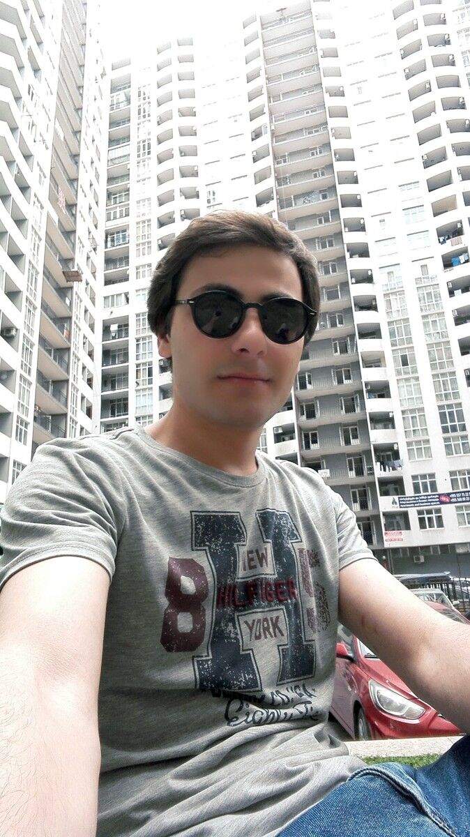  ,   Abeliko, 32 ,   ,   , c 