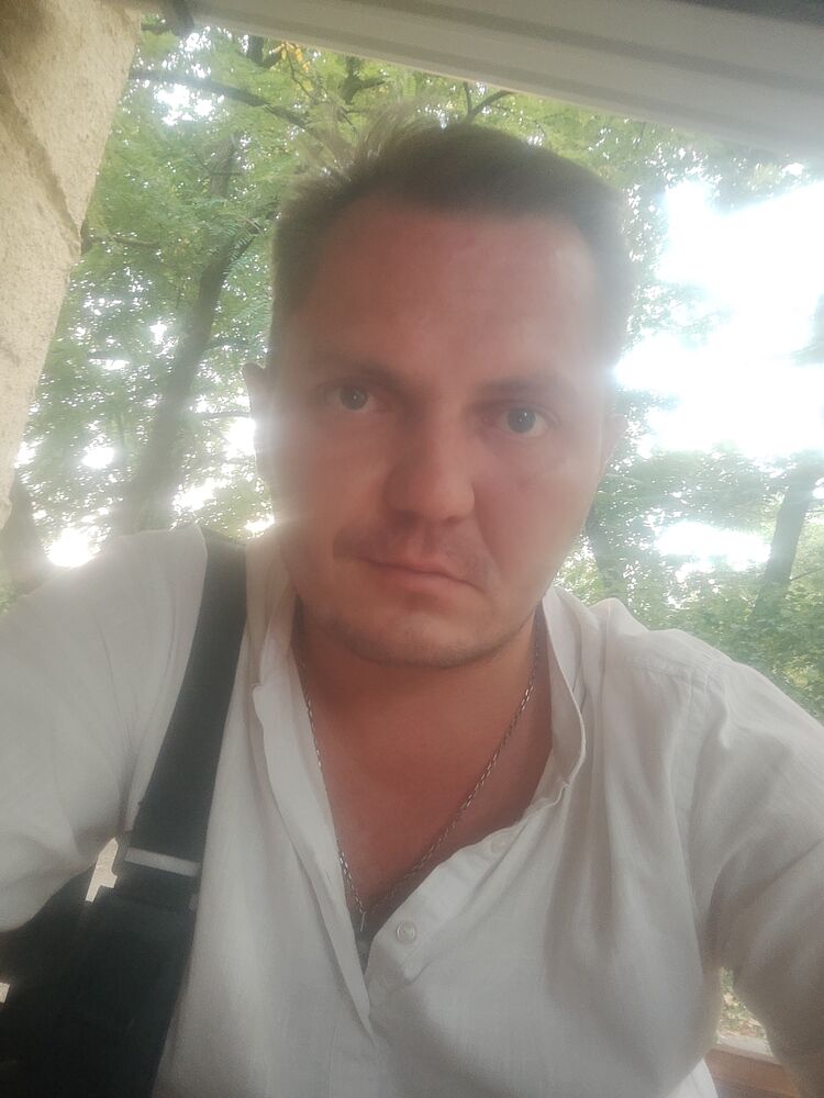  45861956  , 33 ,    