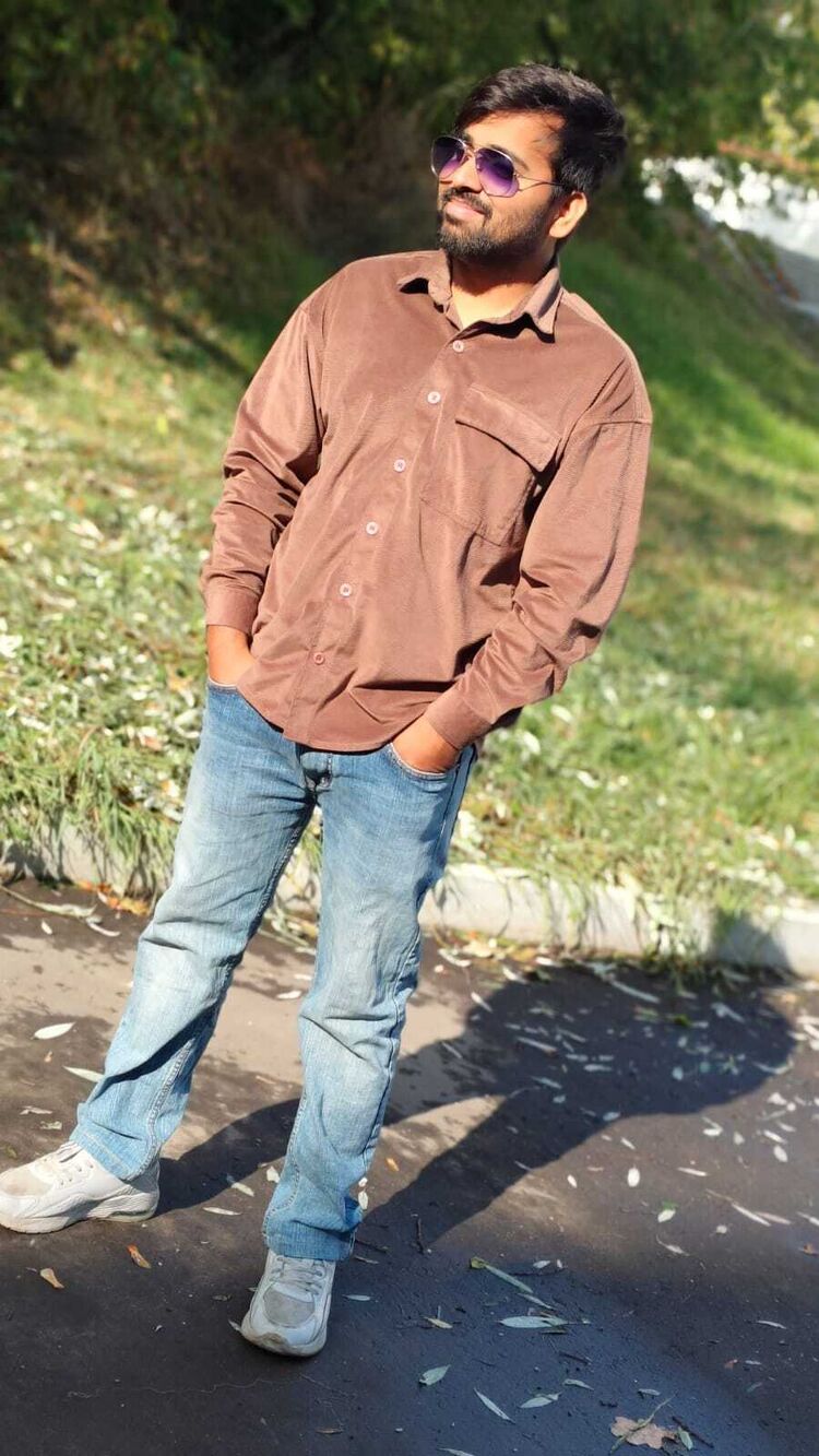  ,   Arjun, 22 ,   ,   