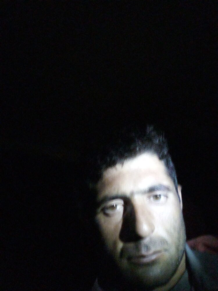  ,   Gevorg, 37 ,   ,   