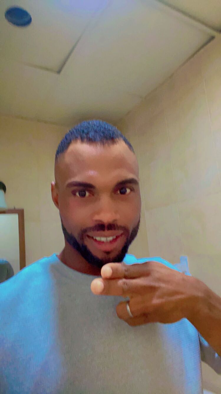  44044146  Mike, 35 ,    -