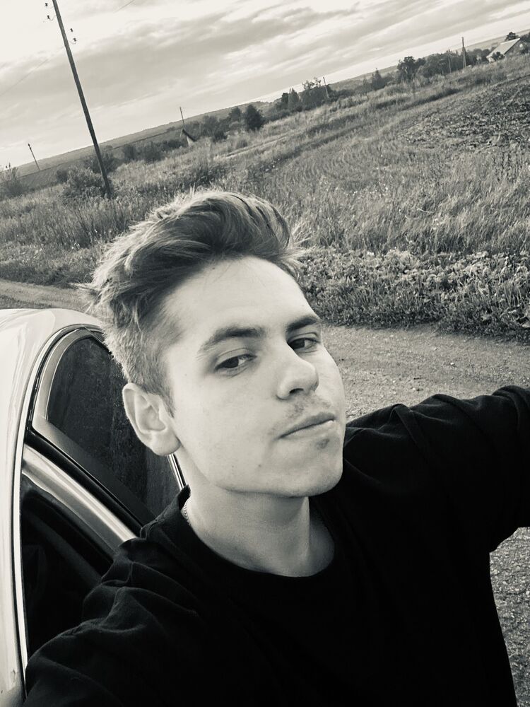  54092936  Kirill, 23 ,    