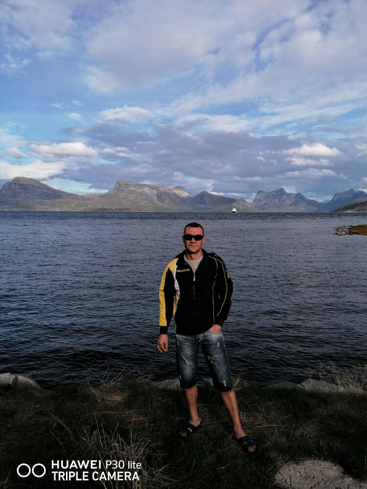  ,   Igors, 43 ,   ,   , c , 