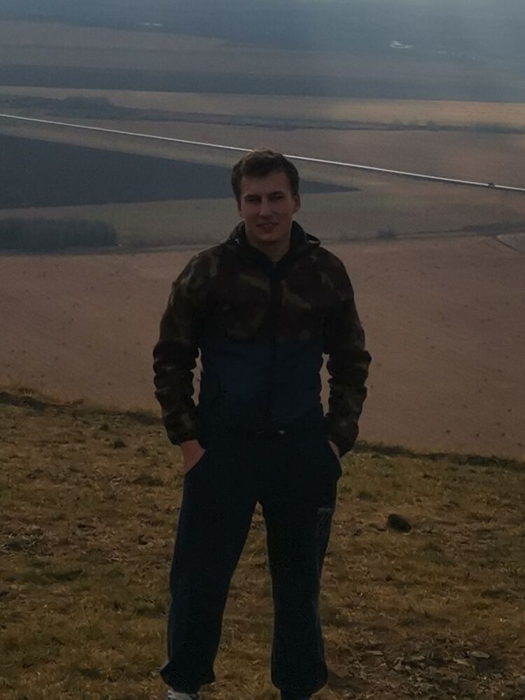  47185326  Vadim, 22 ,    