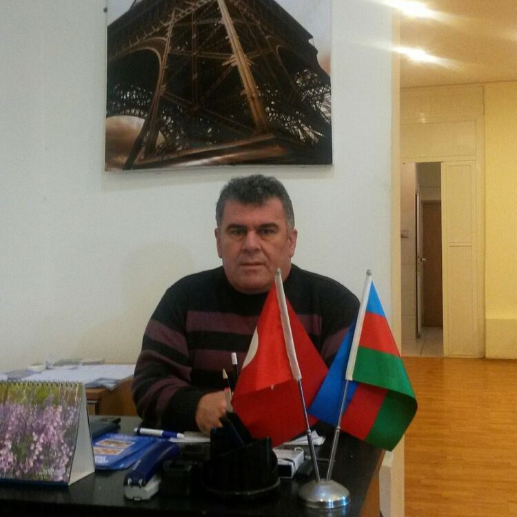 48274936  Hakan, 50 ,    