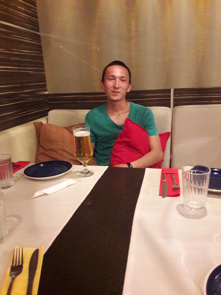  17894796  Zhandos, 31 ,    