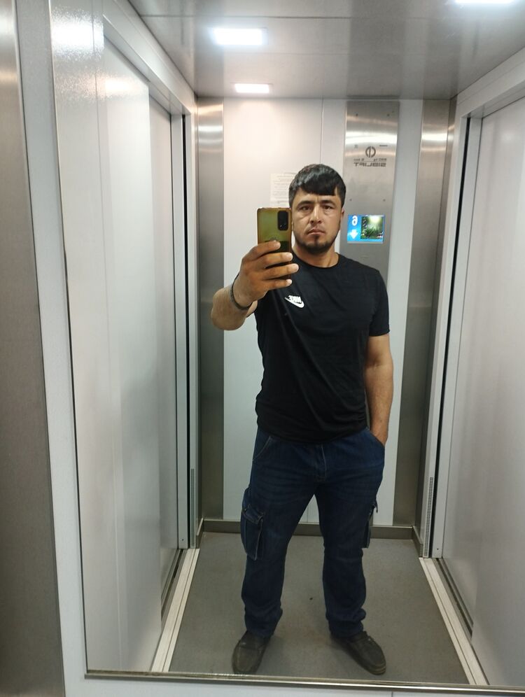  ,   Bekzod, 31 ,     , c 