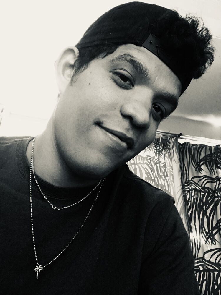  ,   Luisito, 27 ,   ,   , 