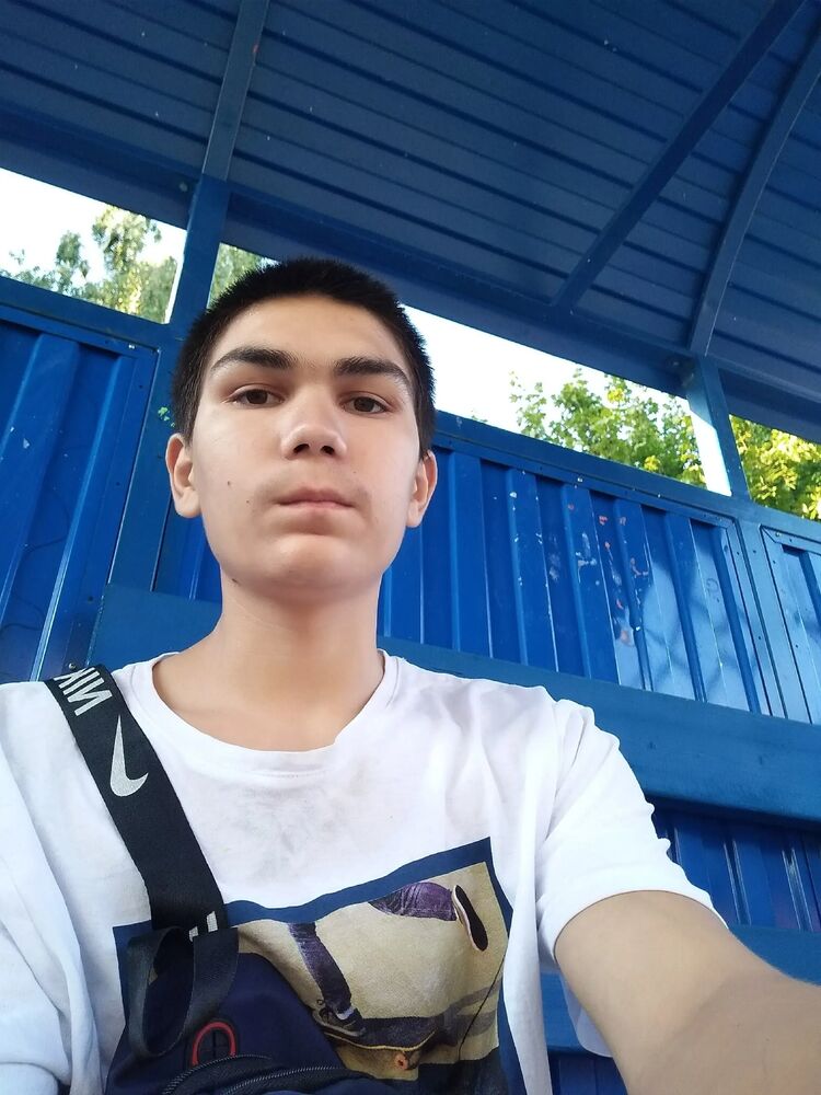  47977066  Diror, 20 ,    