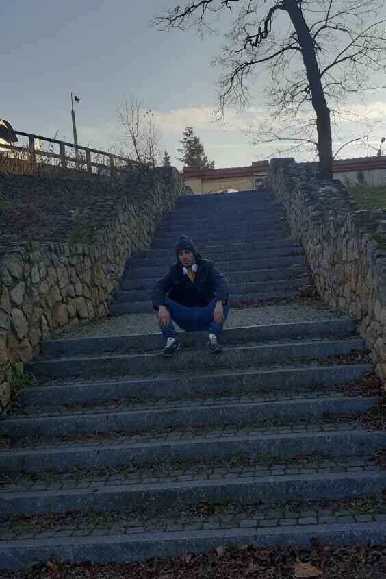  18915396  Gio, 33 ,    Bedzin