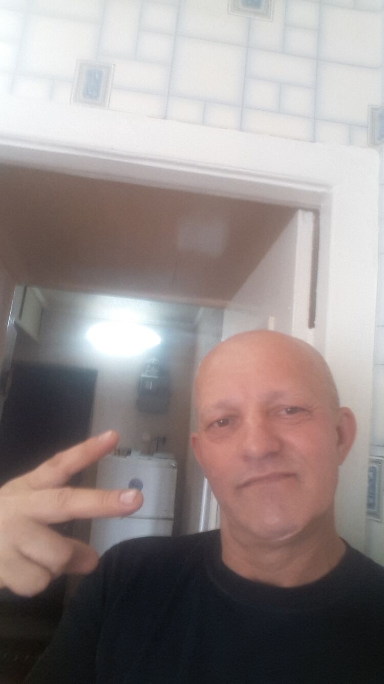 27823086  , 48 ,    