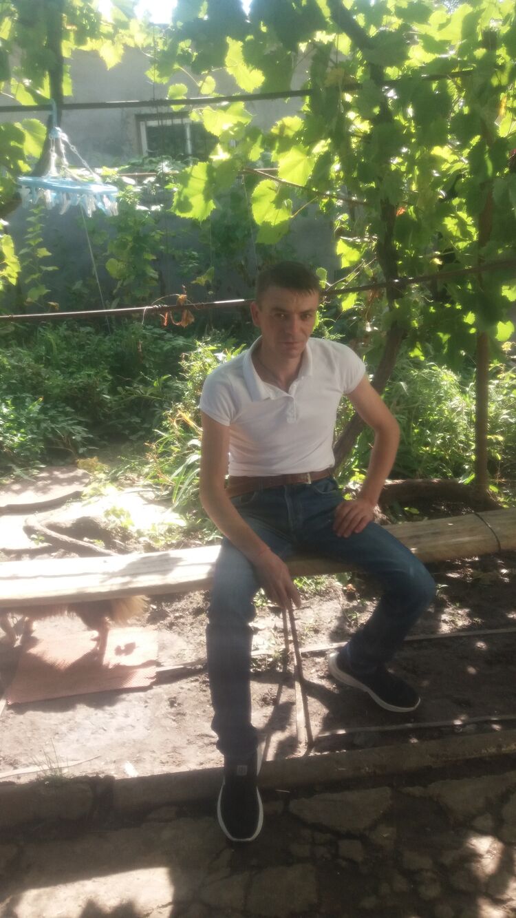  ,   Serghei, 37 ,   ,   