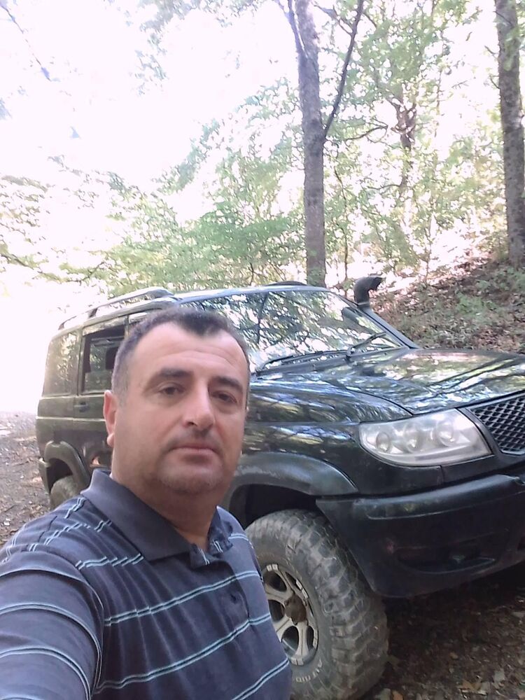  38066846  , 47 ,    