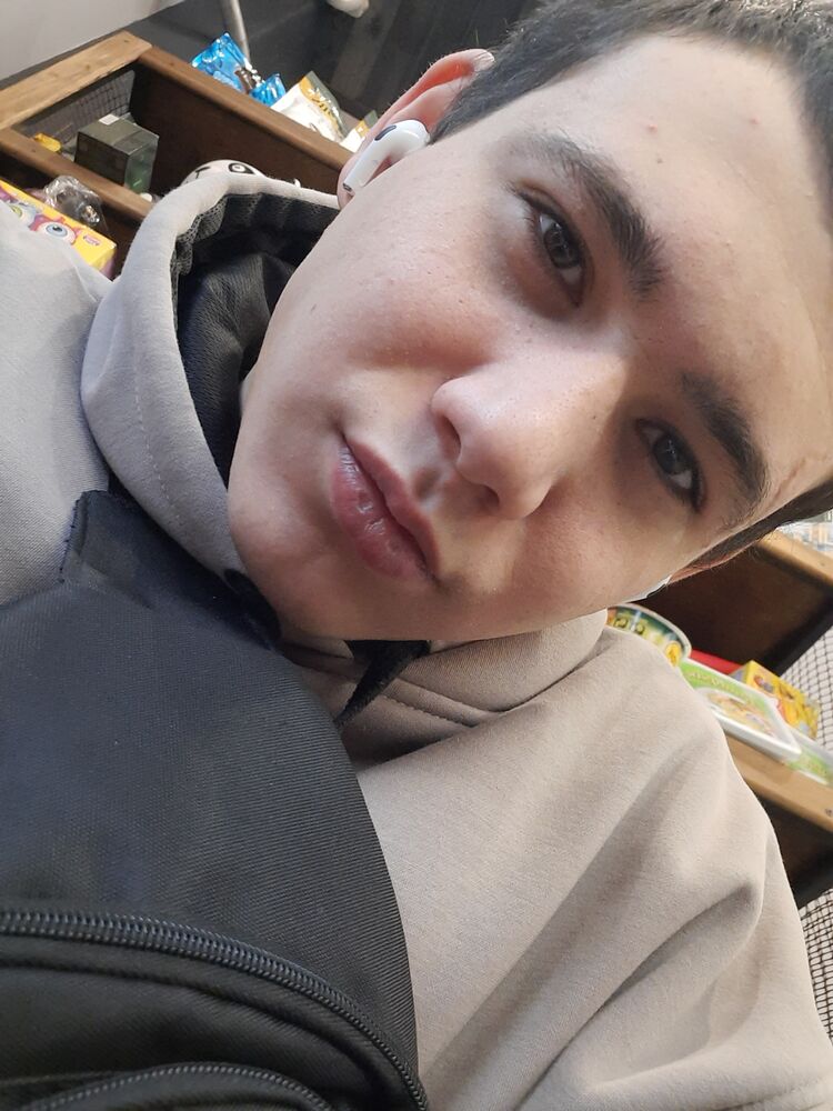  39938516  , 22 ,    