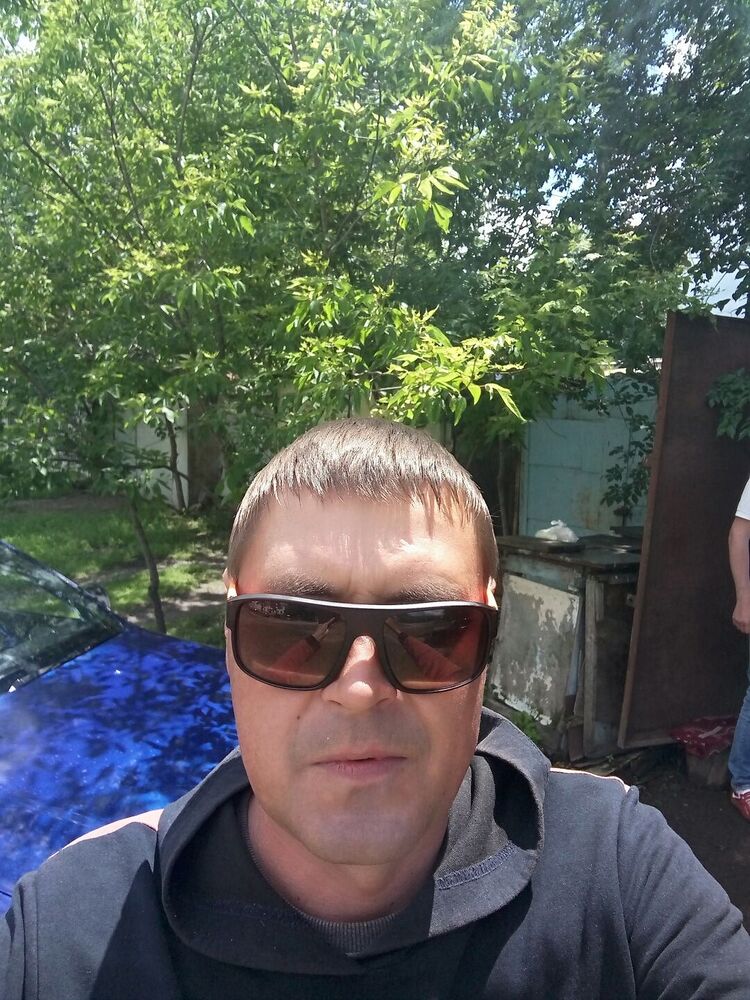  48134306  , 42 ,    