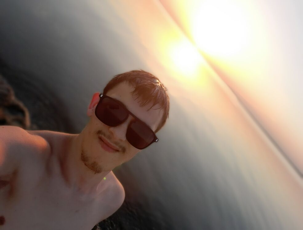  ,   Igor, 24 ,   ,   , c 
