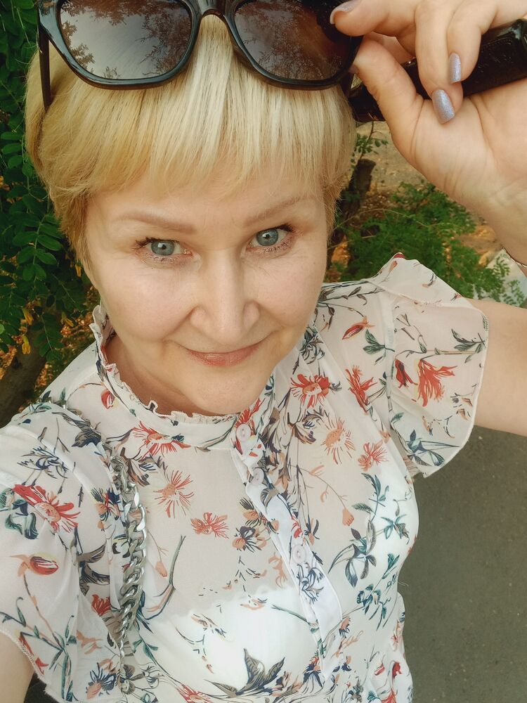  ,   Olga, 43 ,   c 
