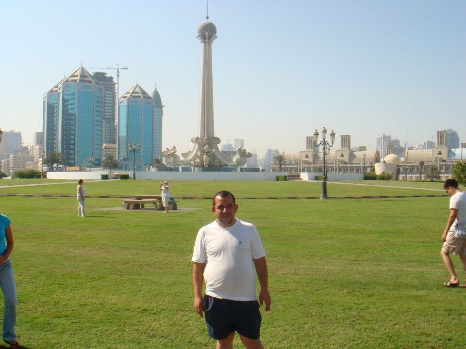  -,   Armen, 47 ,   ,   , c 