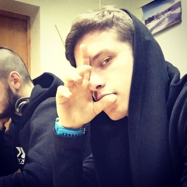  31869746   , 30 ,    