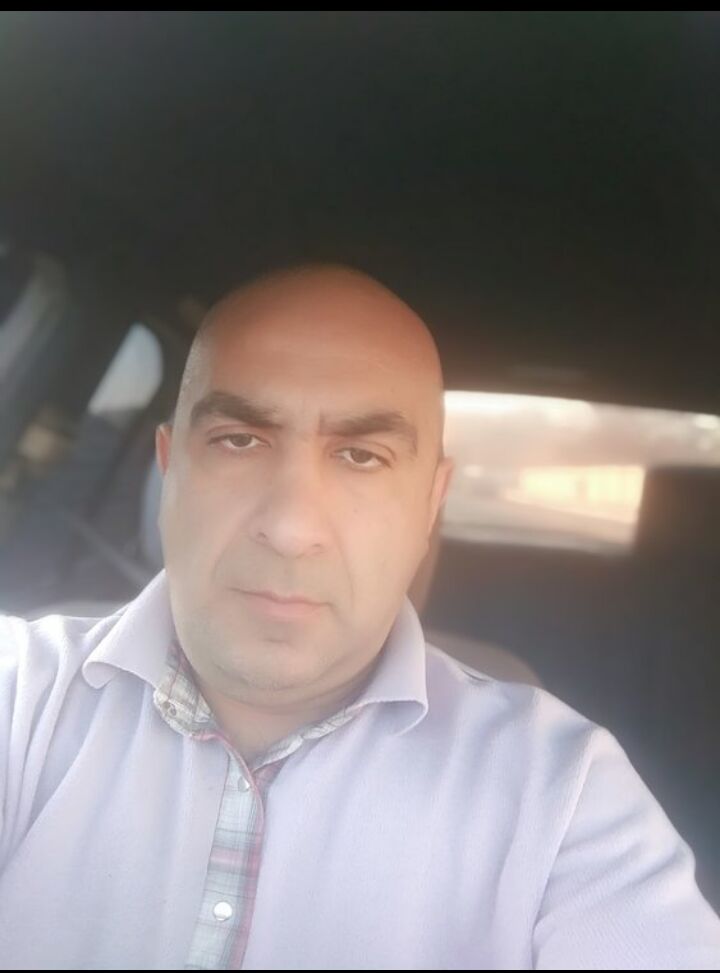  47318216  Ramil, 49 ,    