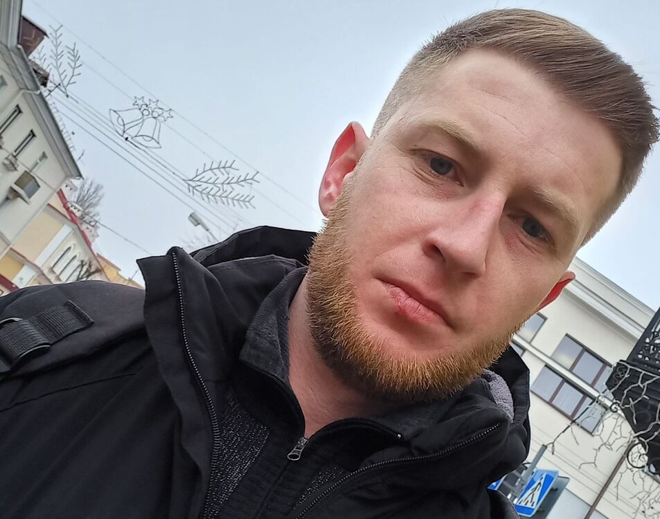  ,   Ѹ, 38 ,   ,   