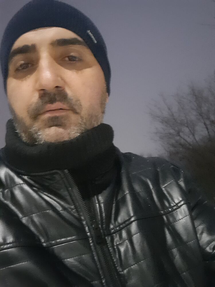  46966746  , 37 ,    