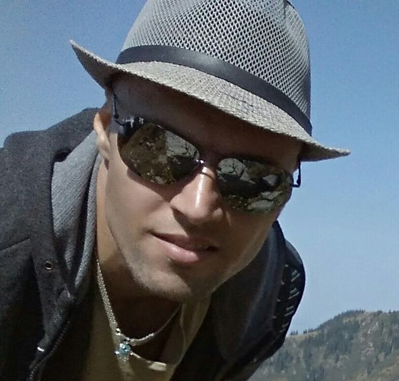  ,   Alrond, 39 ,   