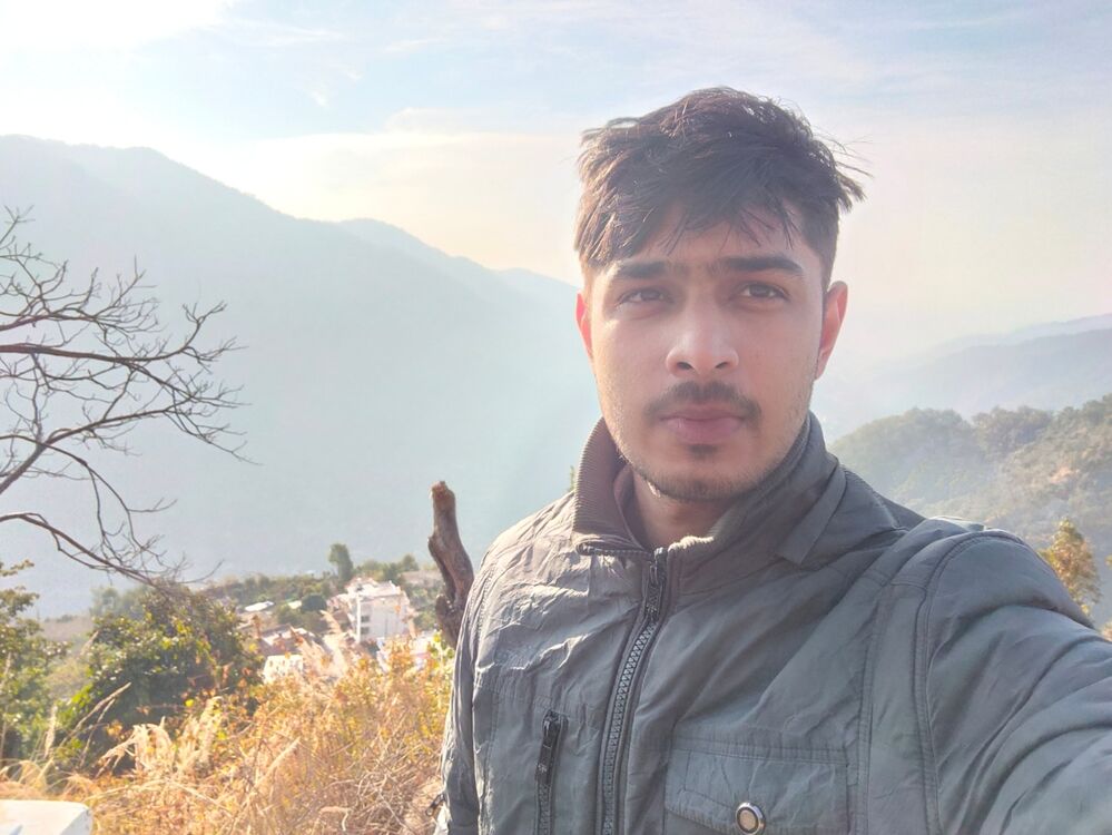  ,   Neeraj Pande, 25 ,   ,   , c 