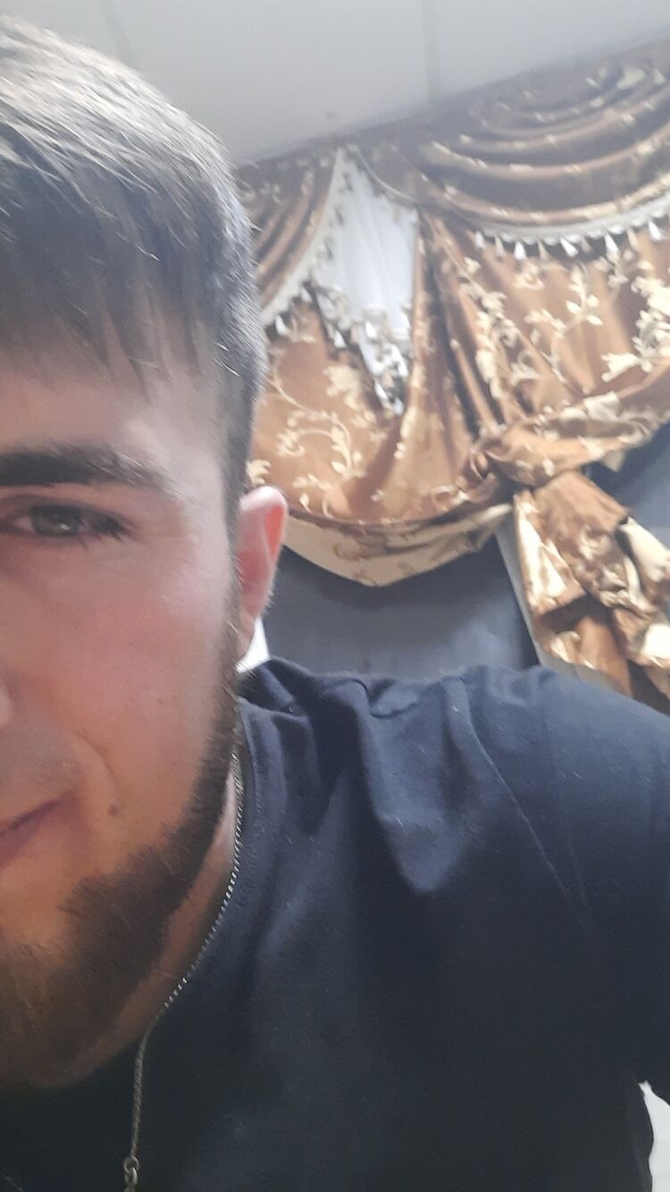  53518876  , 28 ,    