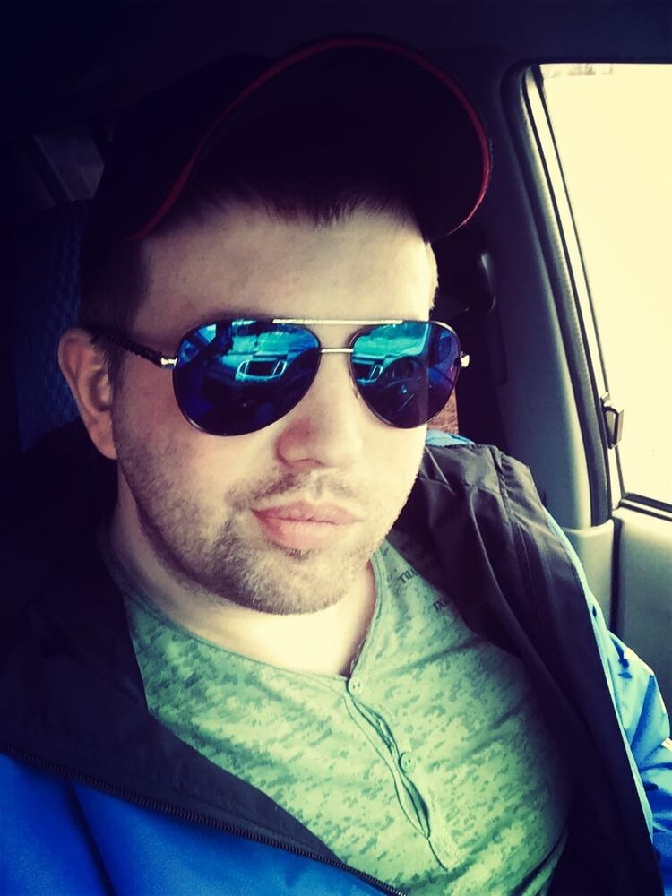   ,   Andrey, 33 ,   ,   , c , 