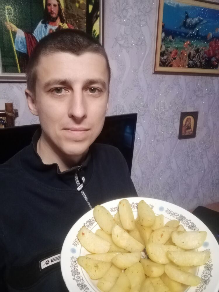  30495326  , 37 ,    