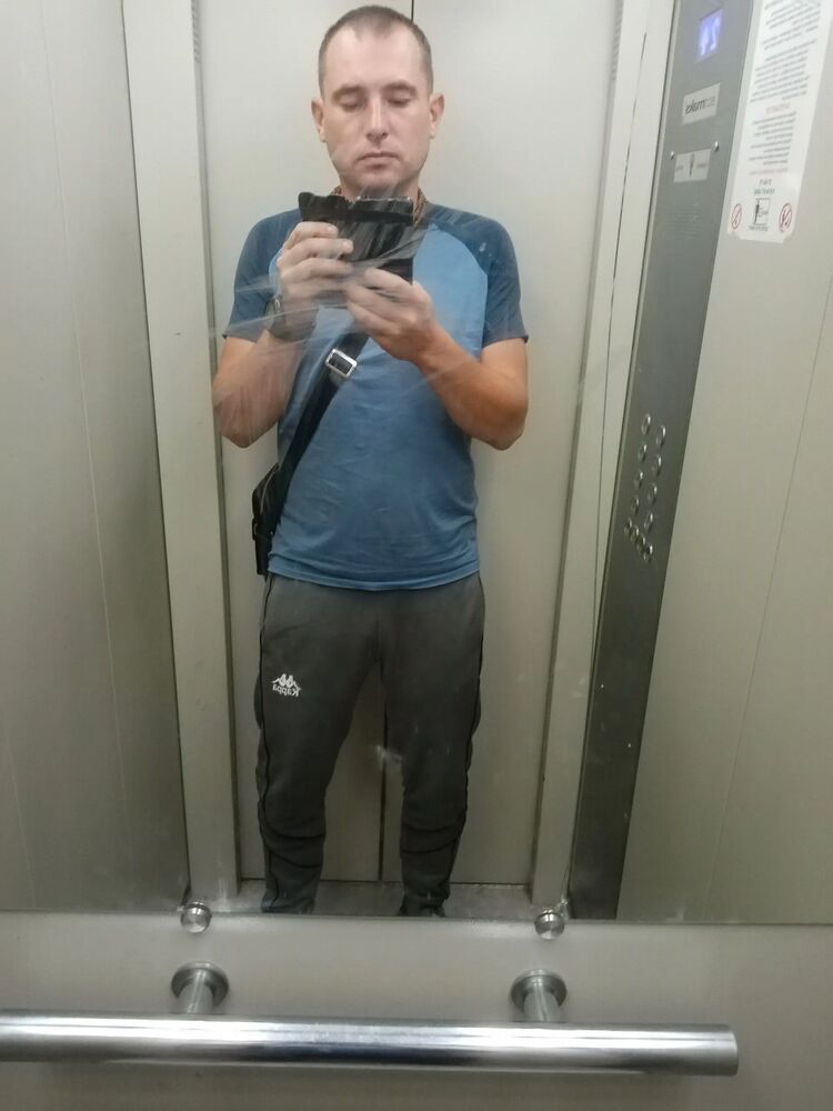  44477306  , 36 ,    