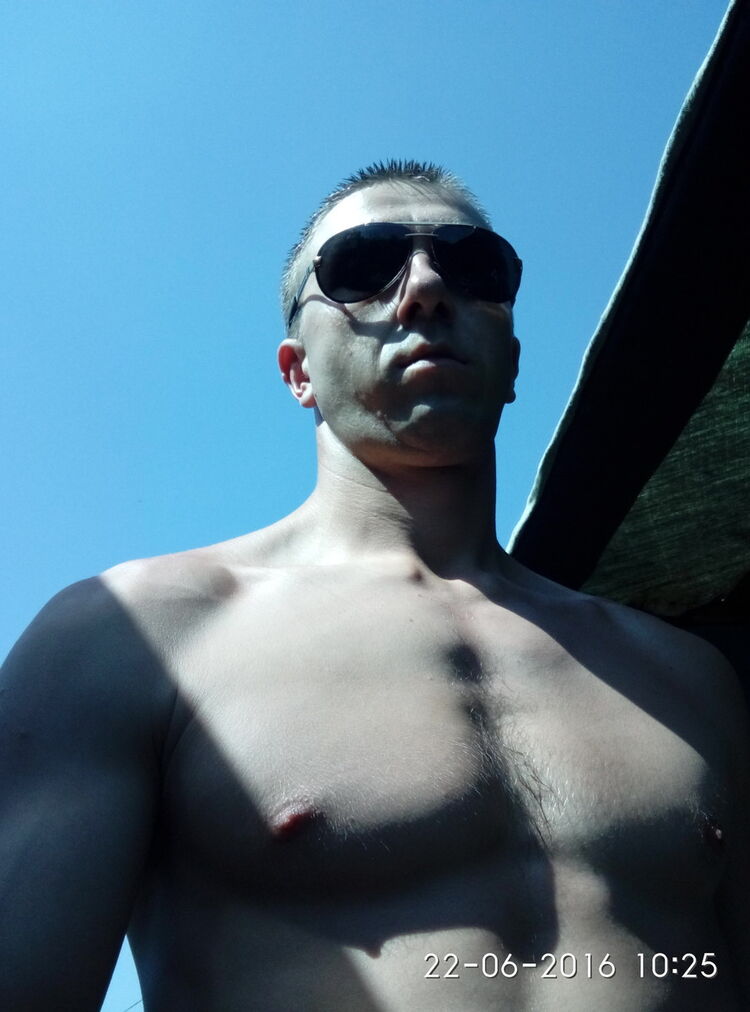  9300776  , 30 ,    