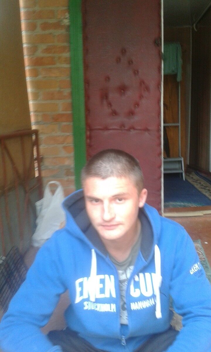  8090156  Vitalis, 31 ,    