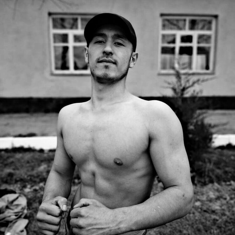  20049376  Otto, 25 ,    