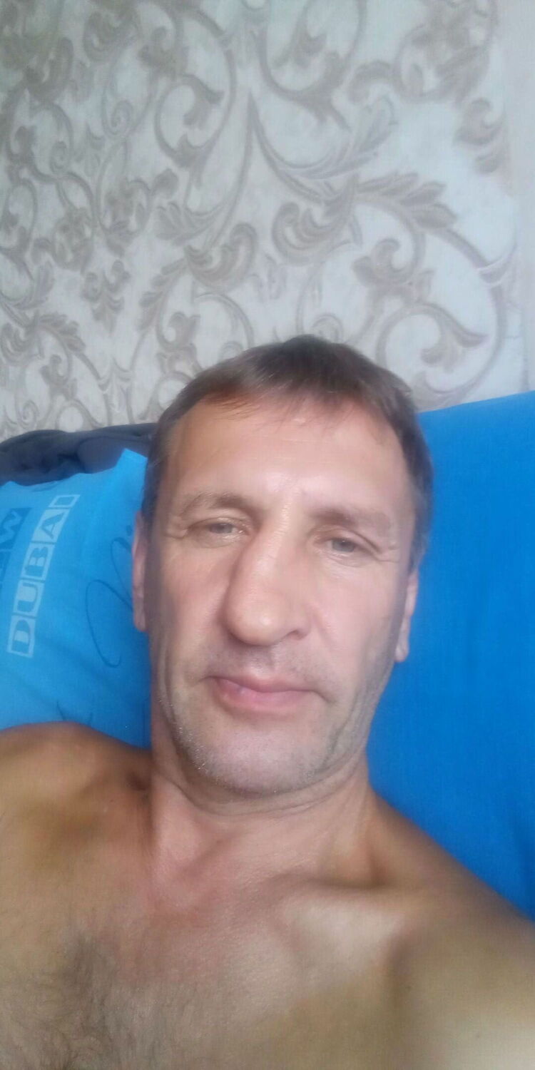  27546286  Alexander, 58 ,    